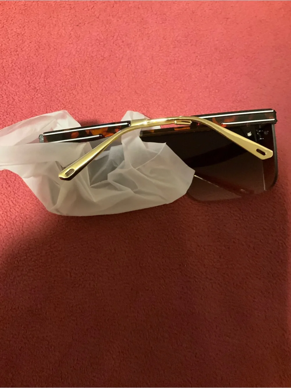 Designer-Style Oversized Shield Sunglasses in Brown